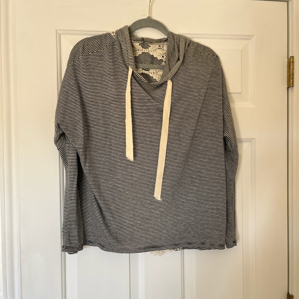 Striped hoodie shirt